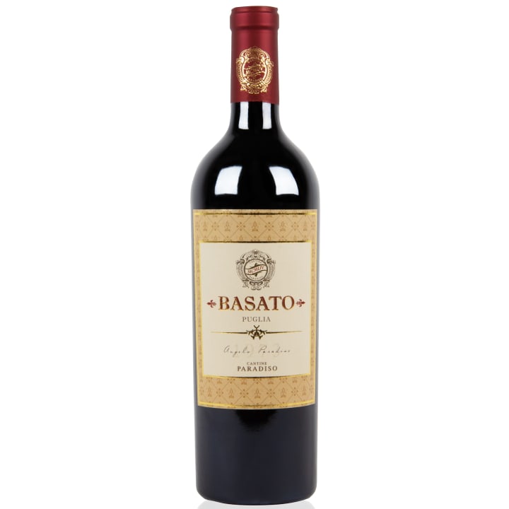 Cantine Paradiso Basato 2017 wine bottle
