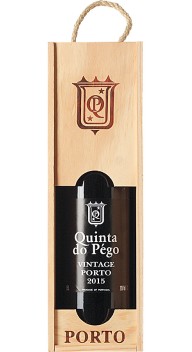 Quinta do Pégo Vintage Port Magnum  2015 wine bottle