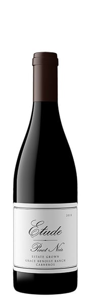 Etude Carneros Pinot Noir 2019 wine bottle