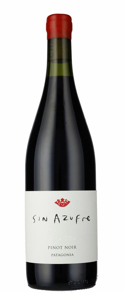 2020 Chacra Sin Azufre Pinot Noir Patagonia wine bottle