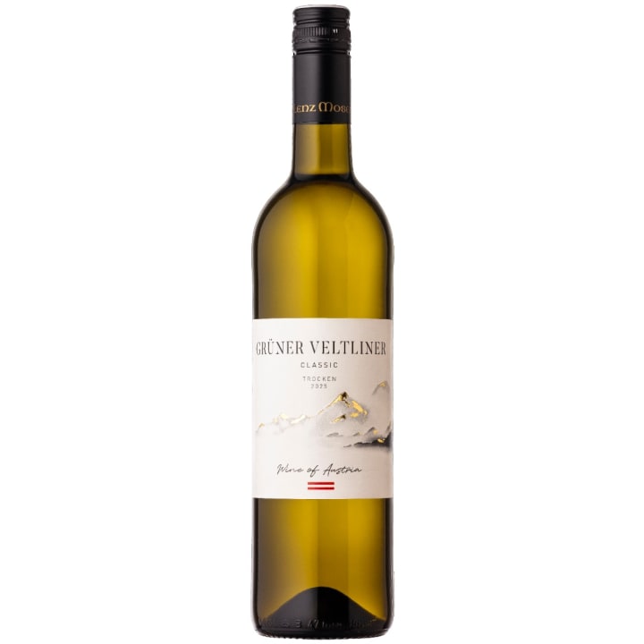 Lenz Moser Classic Gruner Veltliner 2025 wine bottle
