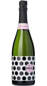 Paco & Lola Cava Brut wine bottle