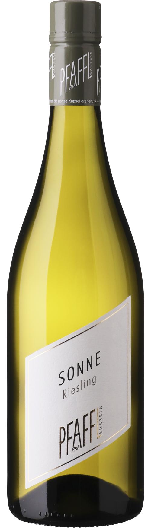 Pfaffl Riesling Sonne wine bottle
