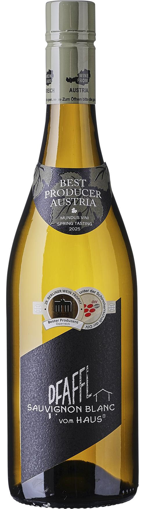 Pfaffl Sauvignon Blanc Vom Haus wine bottle