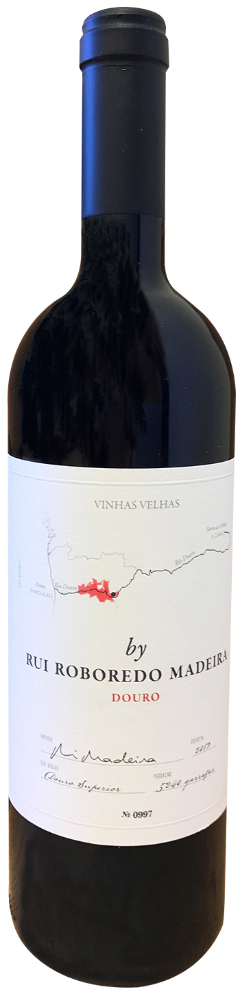 By Rui Roboredo Maderia Douro Superior DOC 2013 wine bottle