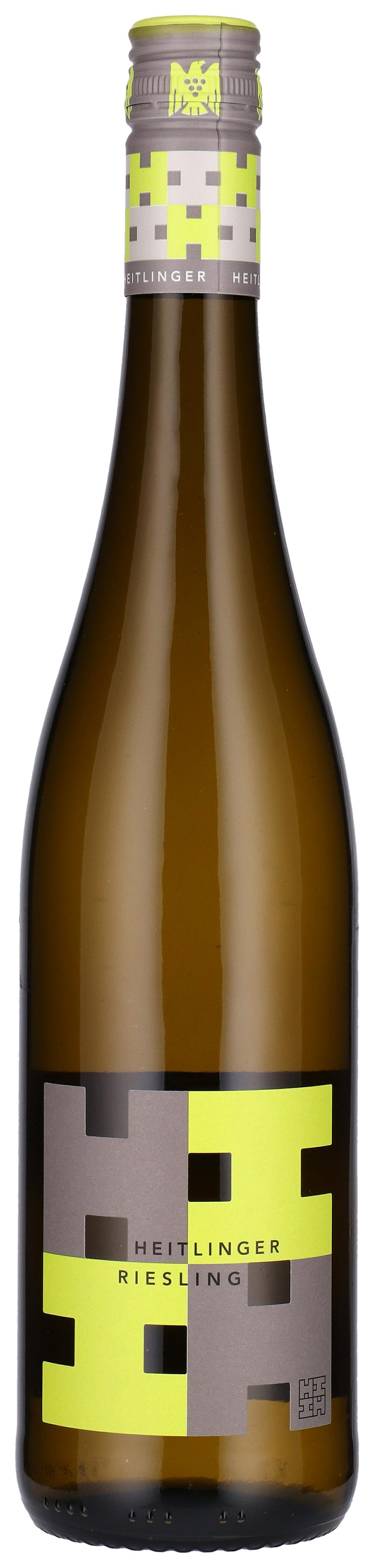 Riesling 2023 wine bottle