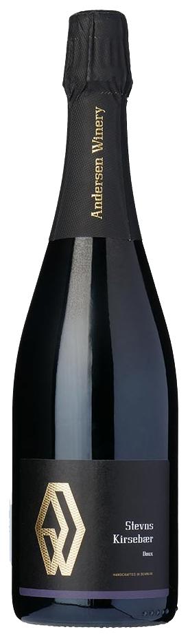 Stevns 2023 wine bottle
