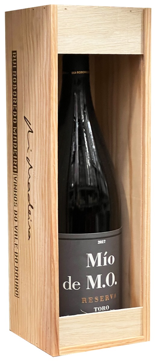 Mio de M.O. Reserva Toro 2017 Magnum i trækasse wine bottle
