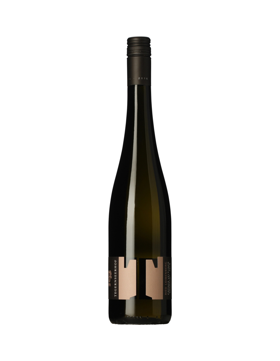 Tegernseerhof Ried Loibenberg Grüner Veltliner Smaragd wine bottle