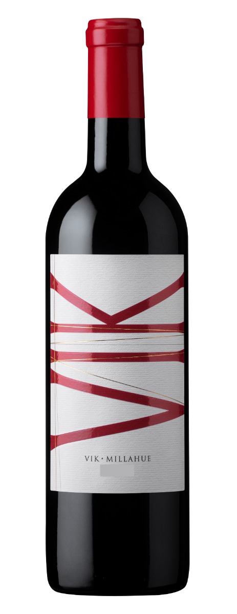 Viña Vik “VIK” 2016 i trækasse wine bottle