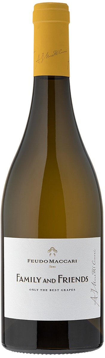 Feudo Maccari Family and Friends 2021 wine bottle