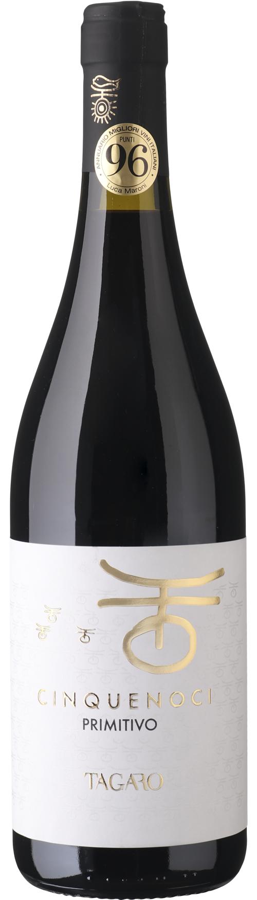 Cinque Noci Primitivo Puglia IGP wine bottle