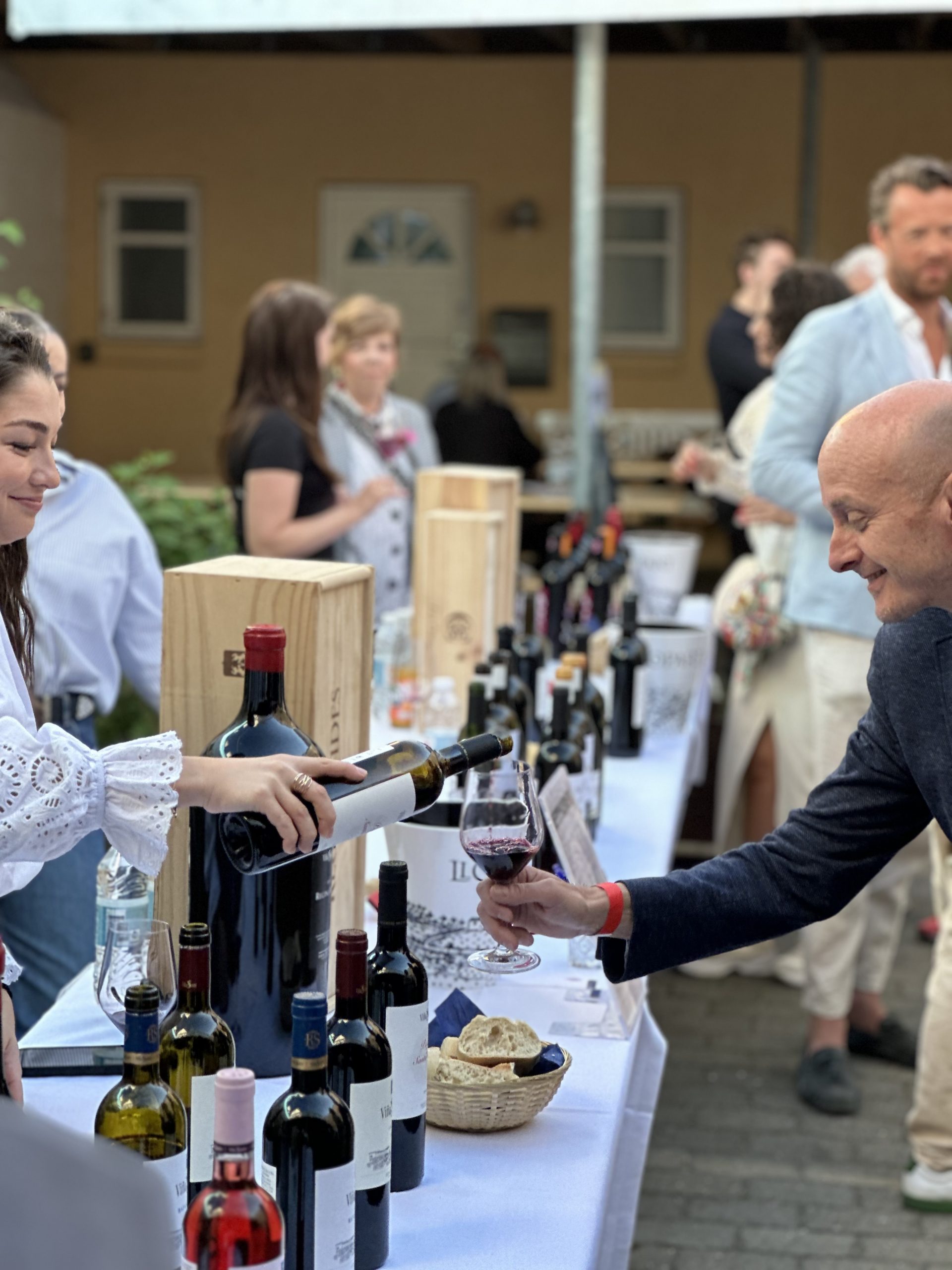 Ribera del duero - Kongevinene fra højsletten wine bottle