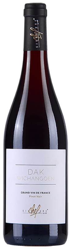 Signature Chef Dak Wichangoen Pinot Noir 2020 wine bottle