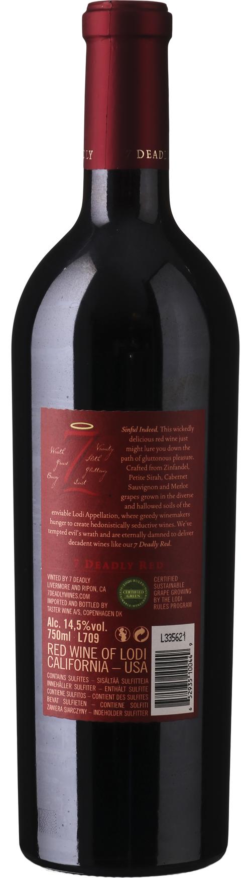 7 Deadly Red Blend wine bottle