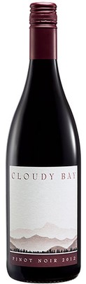 Cloudy Bay Pinot Noir 2016 wine bottle