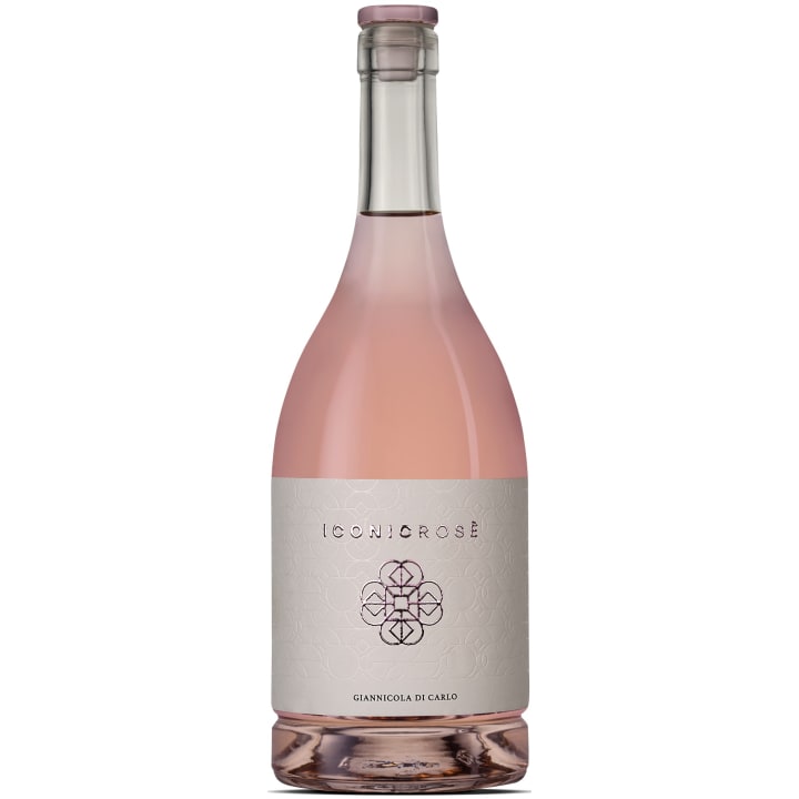 Iconic Rose 2025 wine bottle