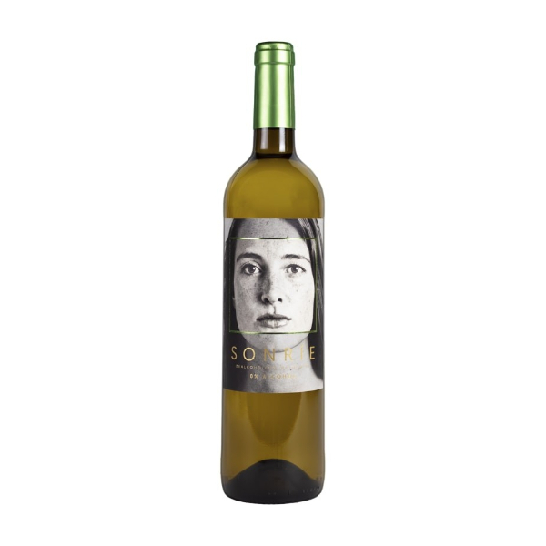 Sonríe Blanco 0% wine bottle