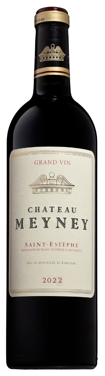Chateau Meyney Saint-Estèphe Cru Bourgeois 2022 i trækasse wine bottle