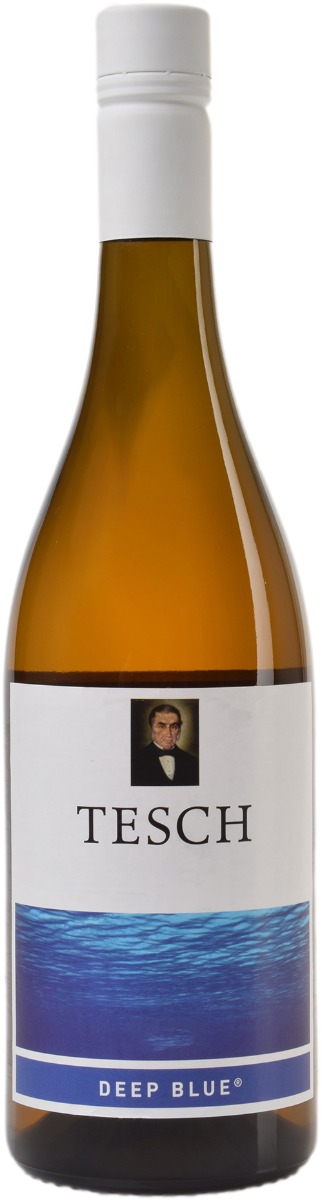 Tesch Deep Blue trocken Nahe 2021 wine bottle