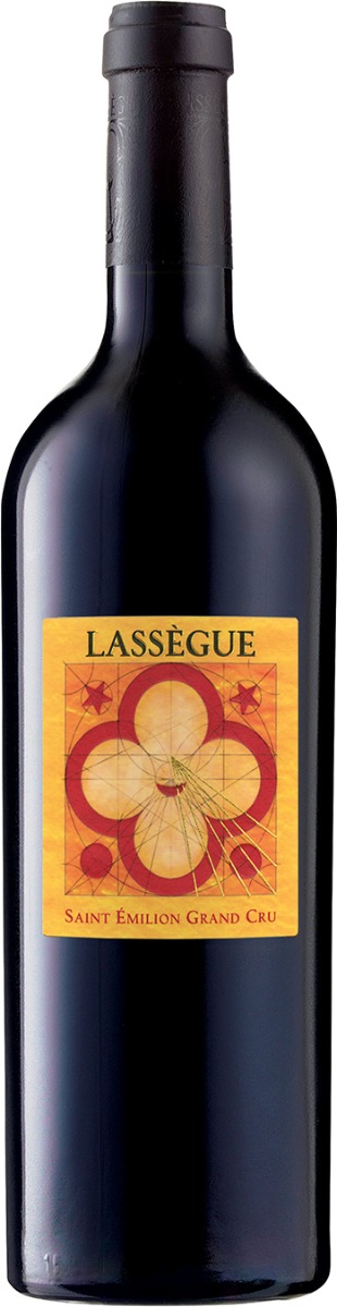 Chateau Lassegue Saint-Emilion Grand Cru Classé 2020 i trækasse wine bottle