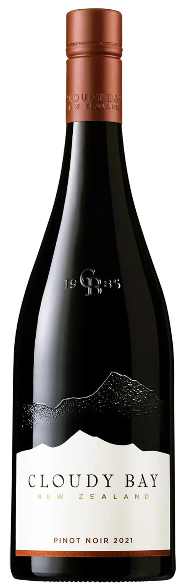 Cloudy Bay Pinot Noir 2021 wine bottle